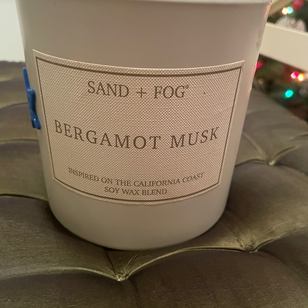 Sand + Fog 3-Wick Bergamot Musk Candle ~ NEW ~ A Sand + Paws Holiday Candle